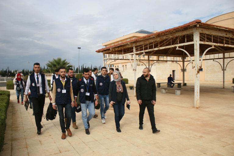 الجامعة الوطنية الخاصة تطلق فعاليات دورة الإسعاف السريع